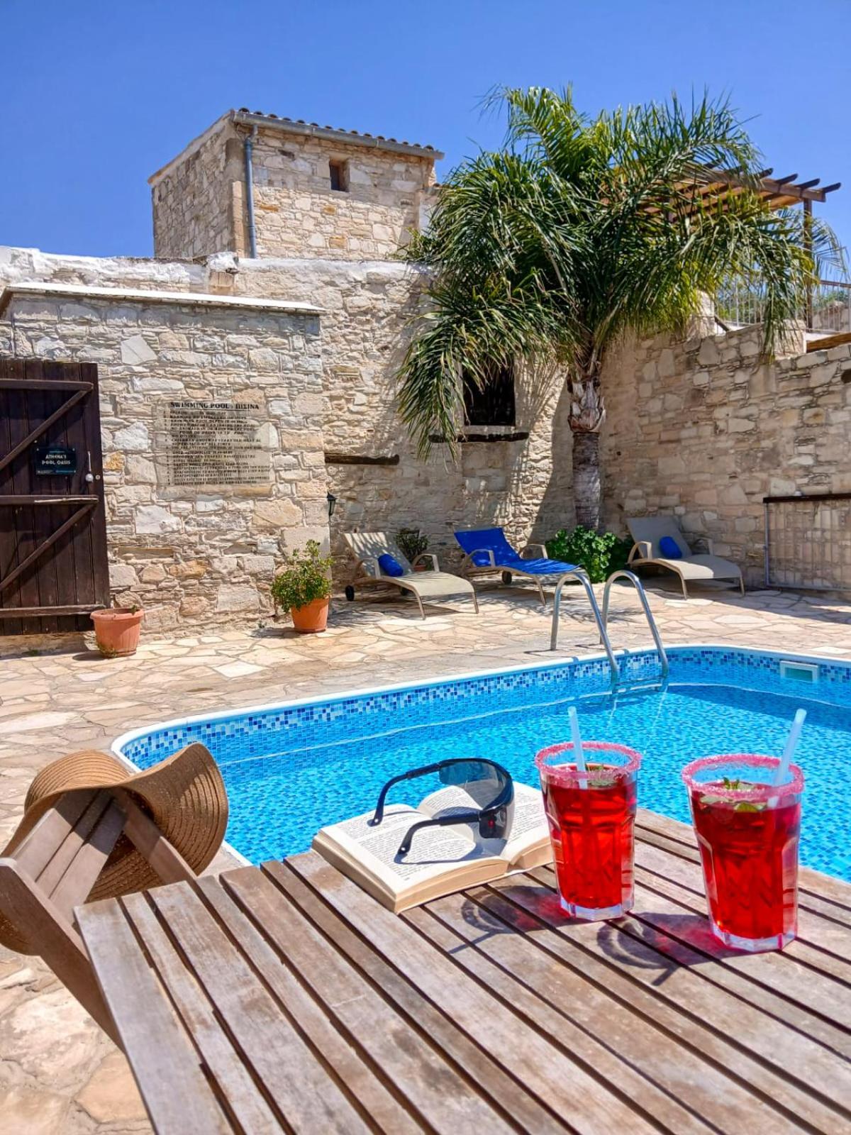 Апартаменти Athena'S Pool Oasis Skarinou Екстер'єр фото
