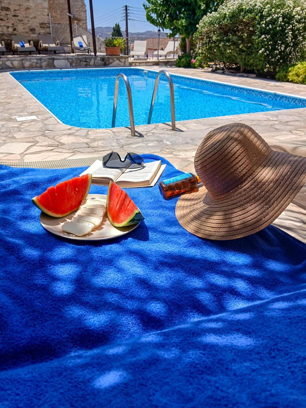 Апартаменти Athena'S Pool Oasis Skarinou Екстер'єр фото
